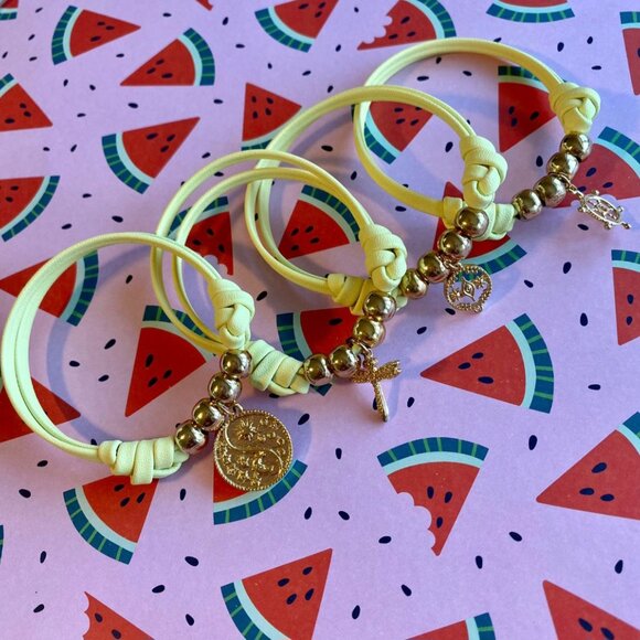 MIni Mystery Box 12 Pz  Handmade Fantasy Jewelry & Keychains - Picture 5 of 8